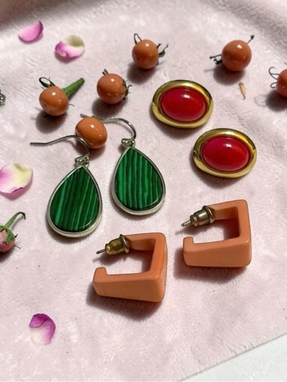 🫶🏻 Colorful Earrings Lot of 3